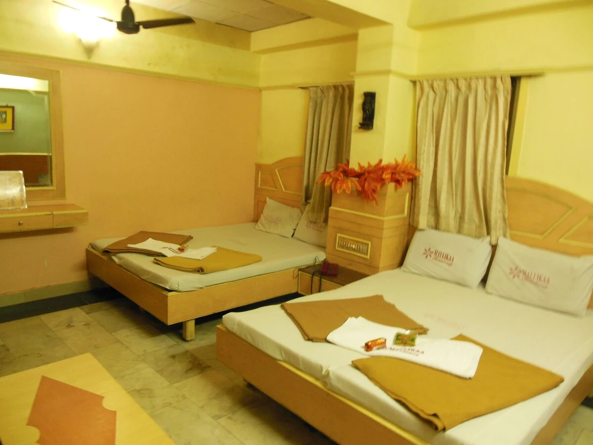 Hotels in chennai near apollo hospital